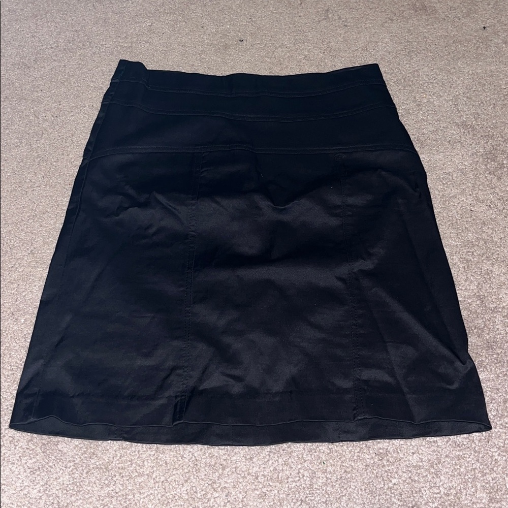 Chic & Versatile Black A-Line Skirt - Size 24
